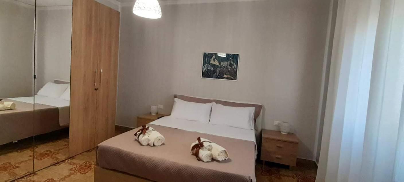 Casa Grazia Apartment Palermo Bagian luar foto
